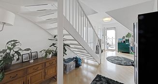 von_poll_real_estate_property_25075052_image_1