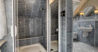 von_poll_real_estate_property_25075058_image_22