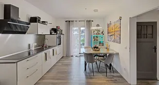 von_poll_real_estate_property_25075066_image_4