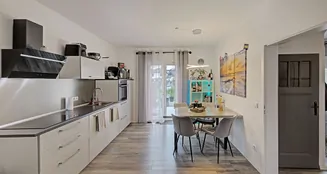 von_poll_real_estate_property_25075066_image_4