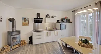 von_poll_real_estate_property_25075066_image_3