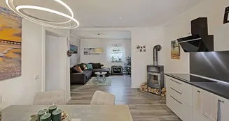 von_poll_real_estate_property_25075066_image_5