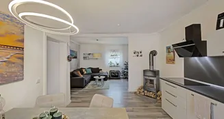 von_poll_real_estate_property_25075066_image_5