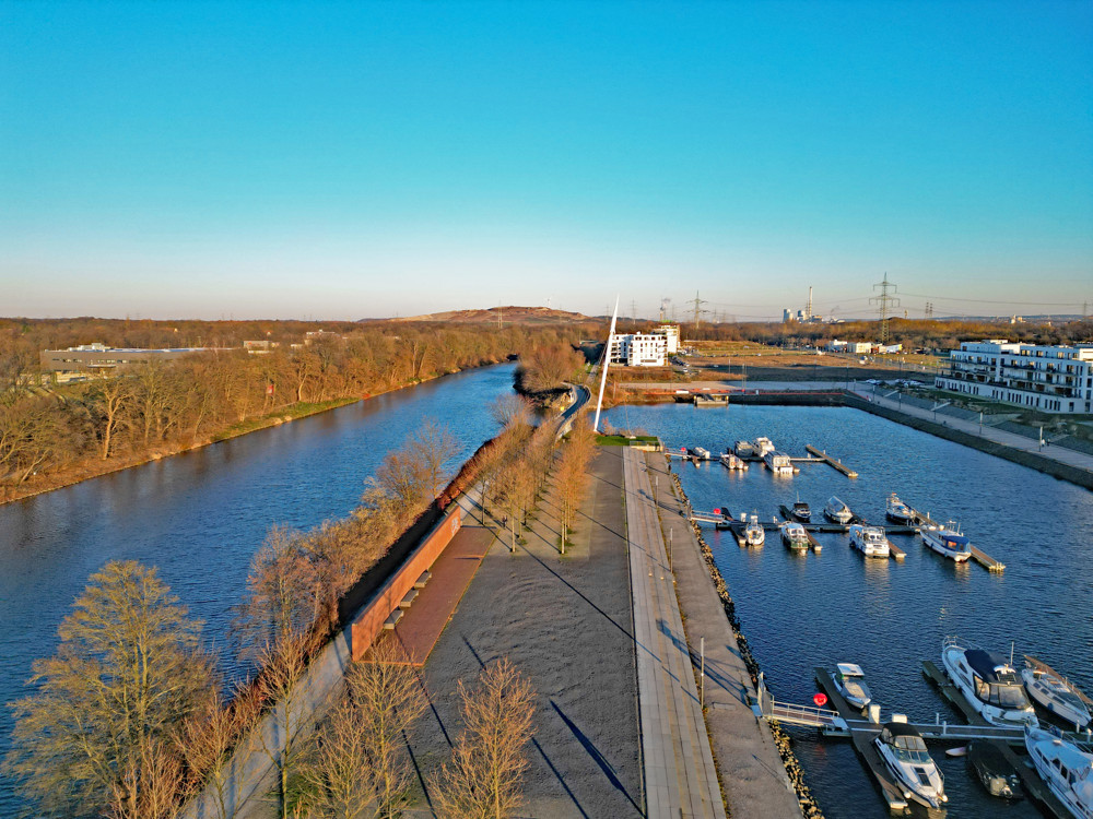 Rhein-Herne-Kanal_Hafenbecken