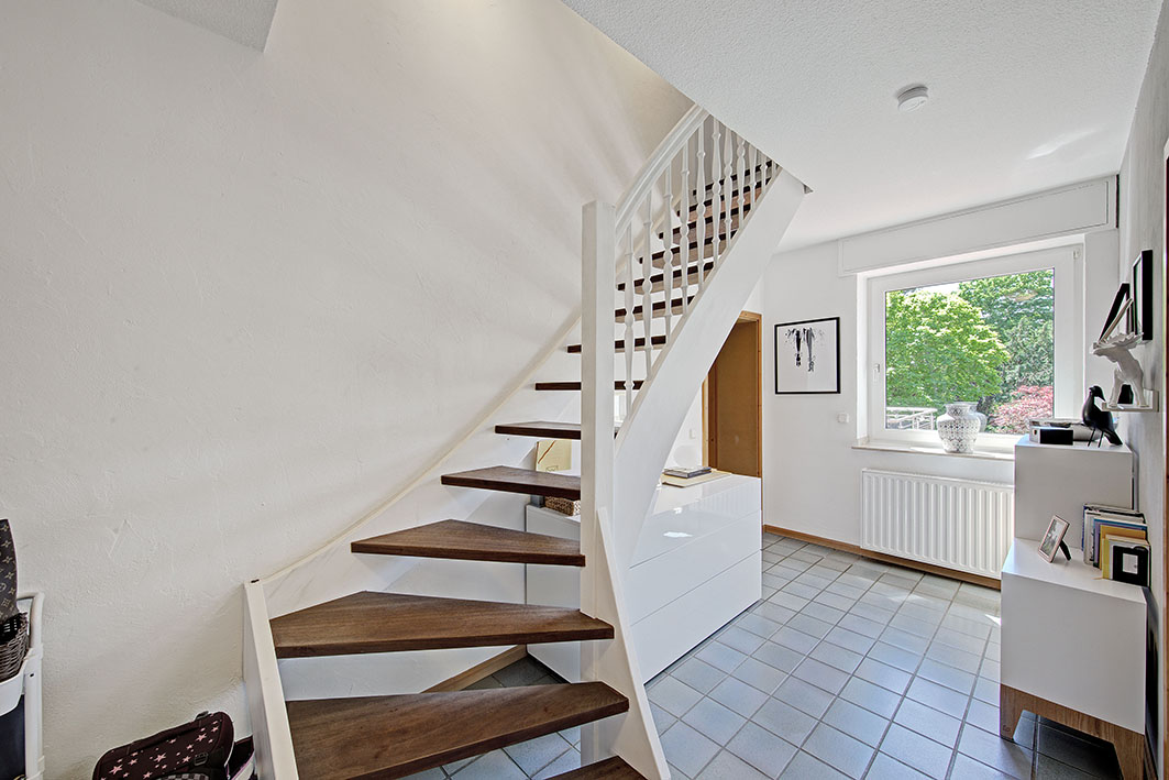 Treppe zum Dachgeschoss