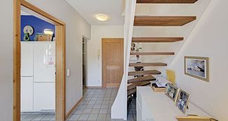 von_poll_real_estate_property_25075018_image_1