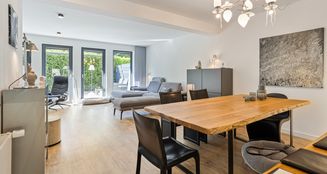 von_poll_real_estate_property_25075017_image_8