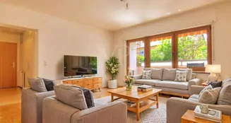 von_poll_real_estate_property_25188037_image_1