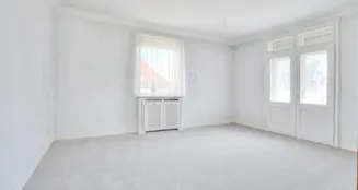 von_poll_real_estate_property_25188039_image_16