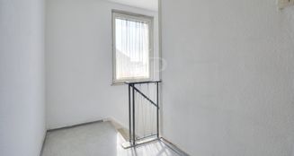 von_poll_real_estate_property_25188039_image_23