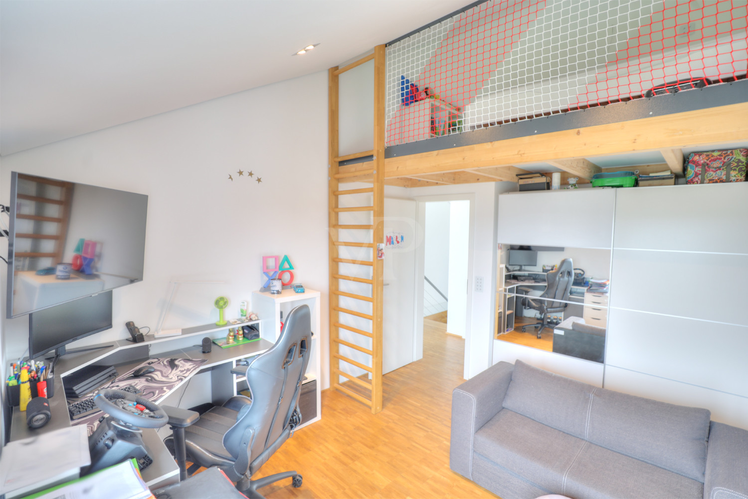 Kinderzimmer rechts