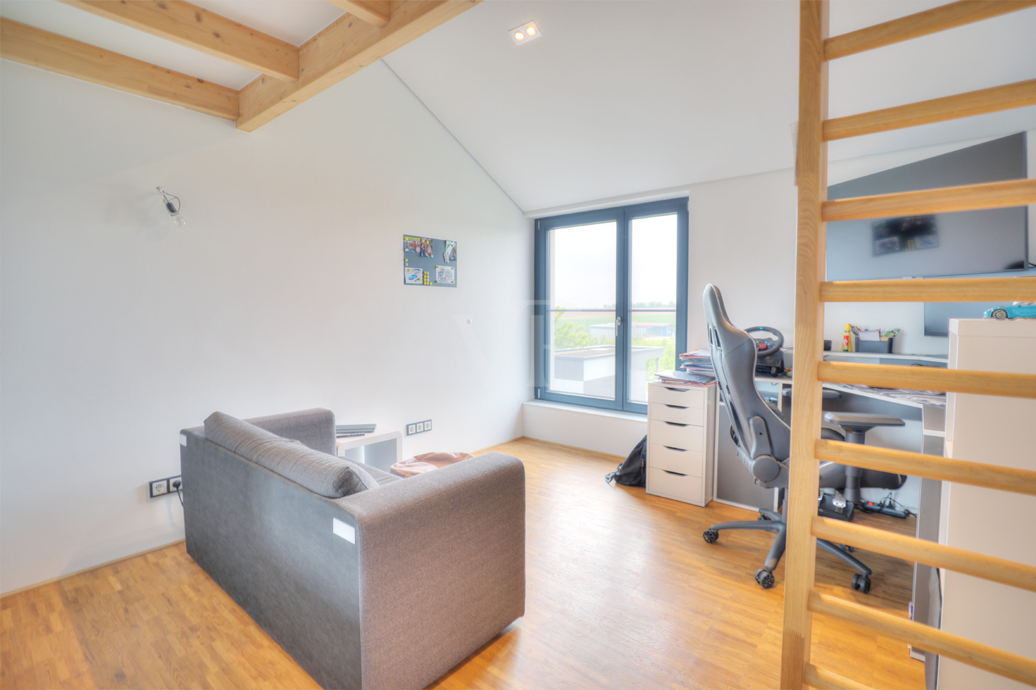 Kinderzimmer rechts