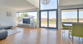 von_poll_real_estate_property_25188040_image_8