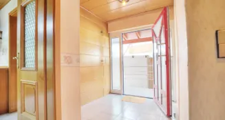 von_poll_real_estate_property_25188043_image_5