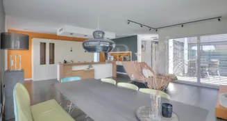 von_poll_real_estate_property_25188058_image_14