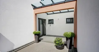 von_poll_real_estate_property_25188058_image_8