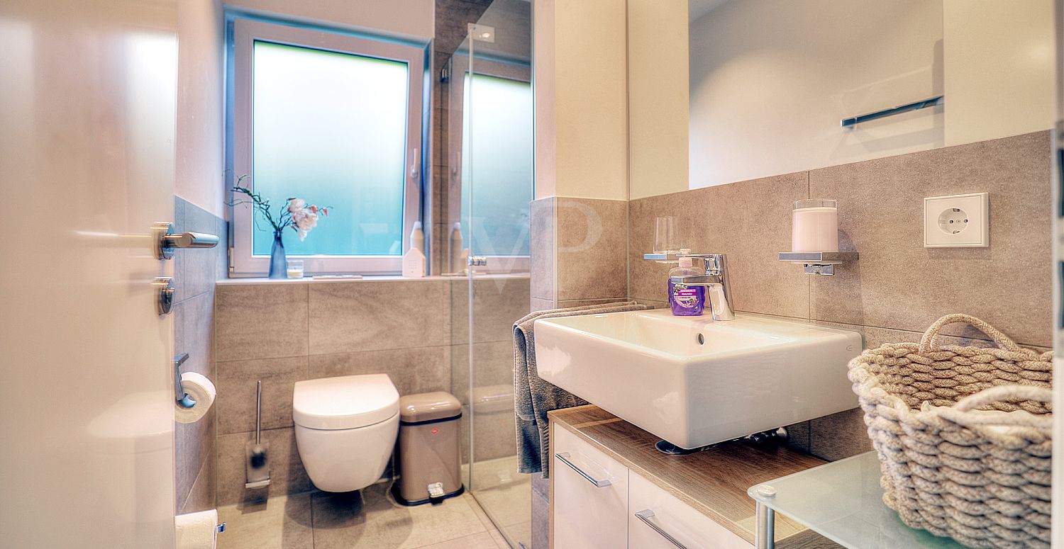 Badezimmer EG