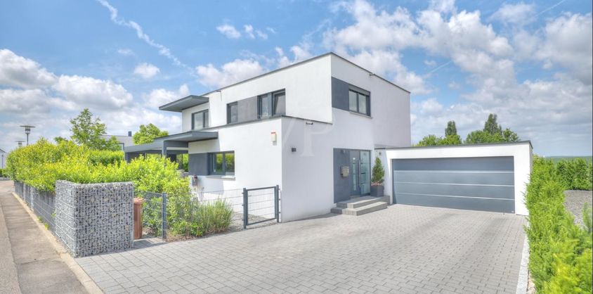 von Poll Immobilien GmbH