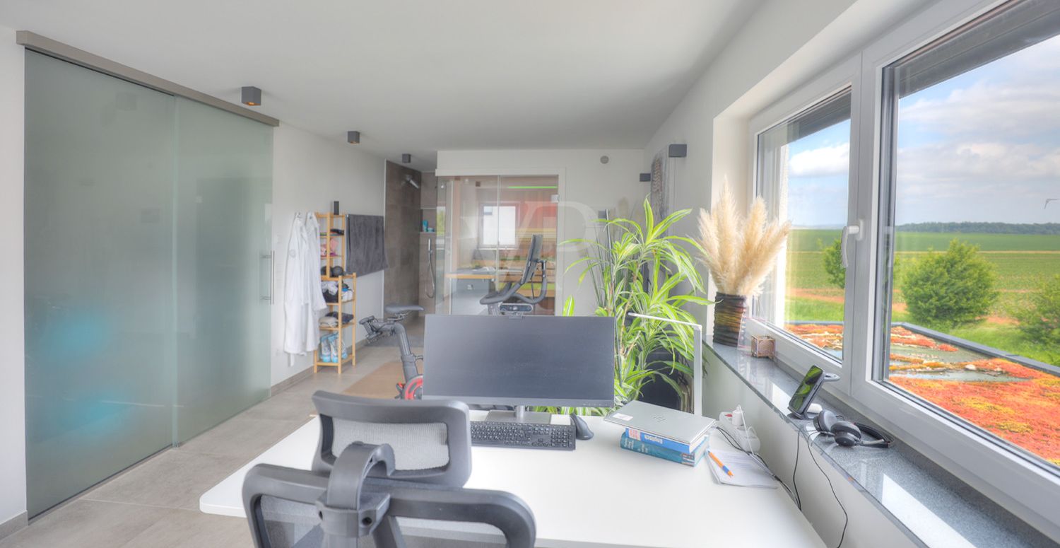 Wellnessbereich / Büro