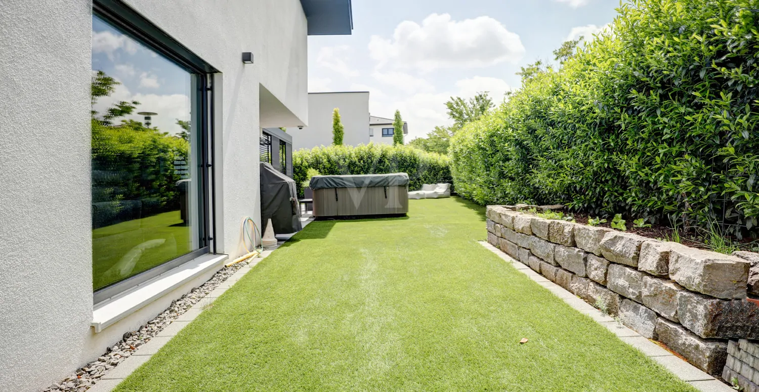 Hausansicht Hochbeet