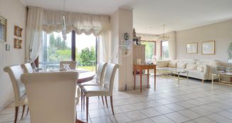 von_poll_real_estate_property_25188064_image_7