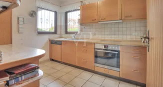 von_poll_real_estate_property_25188064_image_12