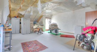 von_poll_real_estate_property_25188064_image_24