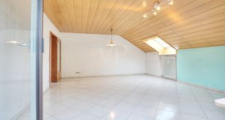 von_poll_real_estate_property_25188129_image_12