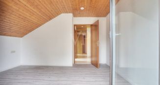 von_poll_real_estate_property_25188129_image_3