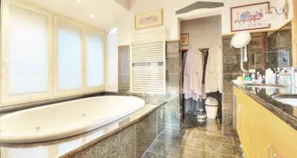 von_poll_real_estate_property_25188059_image_10