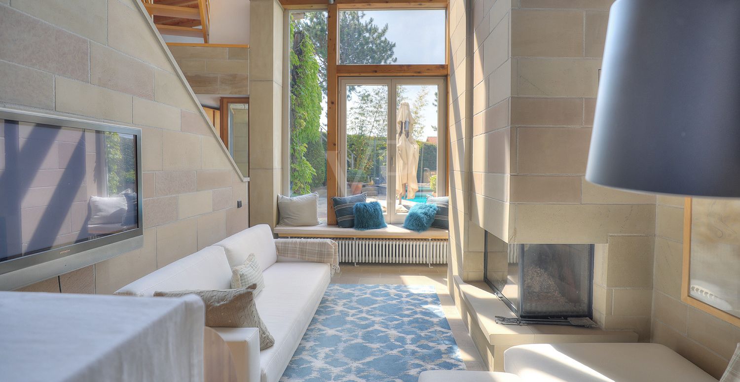 Lounge-Kamin