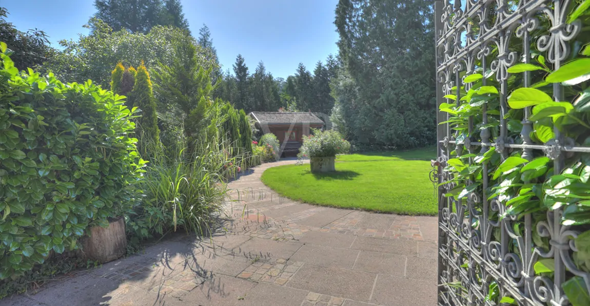 Blockhaus - Gewächshaus