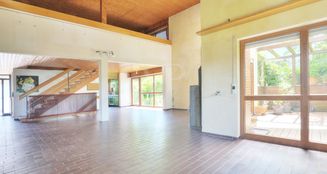von_poll_real_estate_property_25188105_image_8