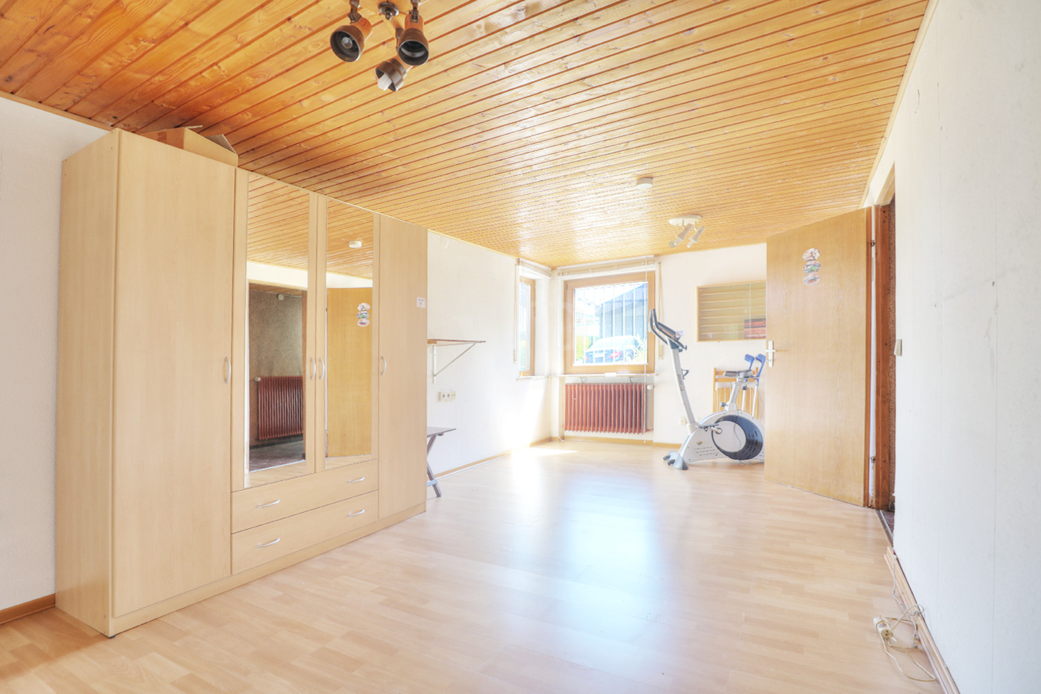 Arbeitszimmer UG