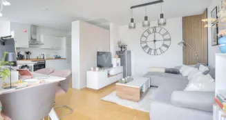 von_poll_real_estate_property_25188065_image_1