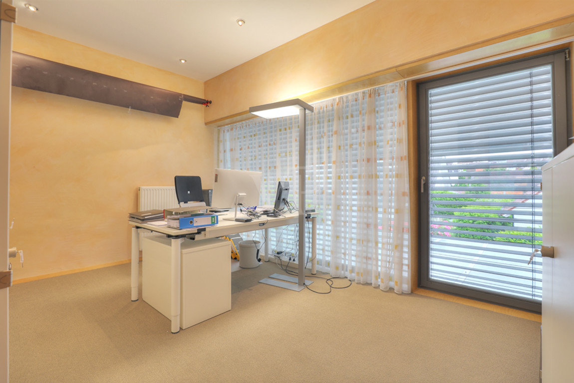 Büro / Kinderzimmer OG