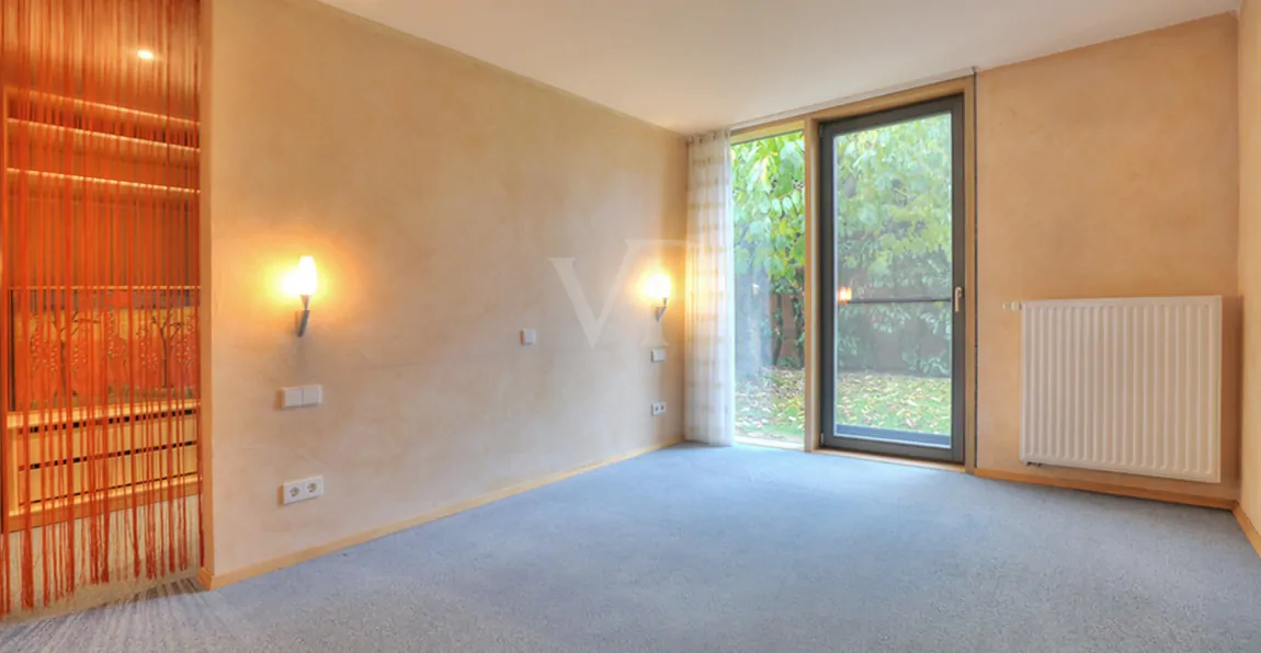 Schlafzimmer EG + Ankleide