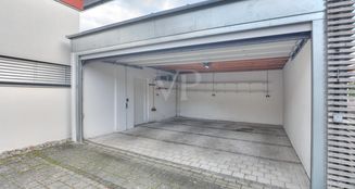 von_poll_real_estate_property_25188067_image_23