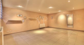 von_poll_real_estate_property_25188067_image_20