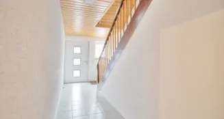 von_poll_real_estate_property_25188098_image_11