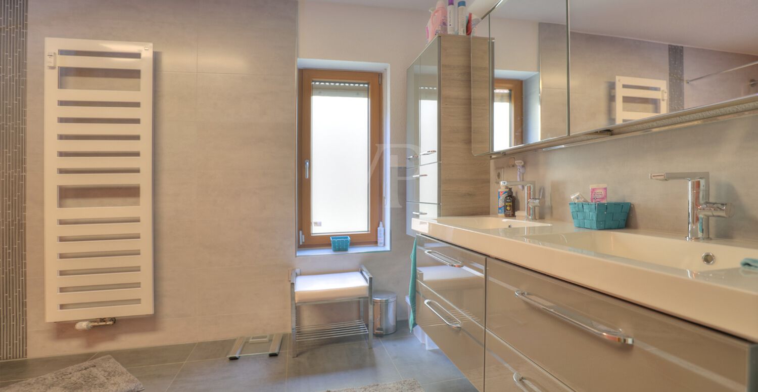 Badezimmer EG