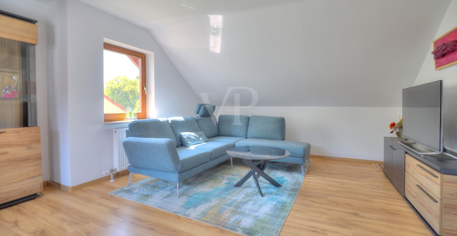 Wohnzimmer DG