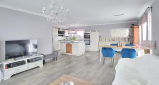 von_poll_real_estate_property_25188081_image_5