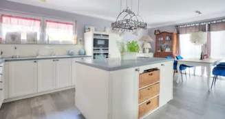 von_poll_real_estate_property_25188081_image_2