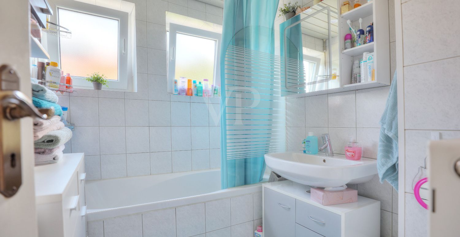 Badezimmer EG