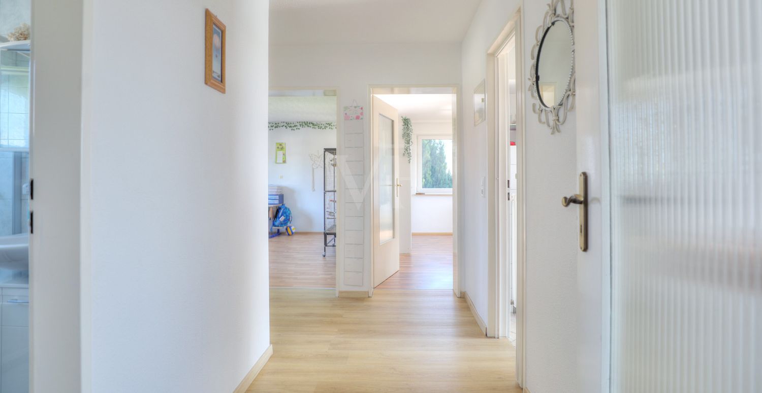 Wohnungsflur OG