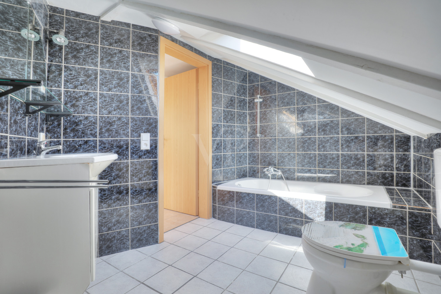 Badezimmer DG