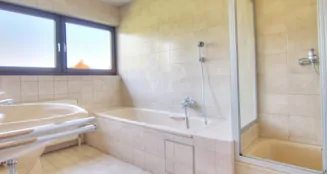 von_poll_real_estate_property_25188078_image_14