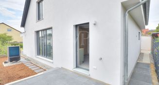 von_poll_real_estate_property_25188080_image_3