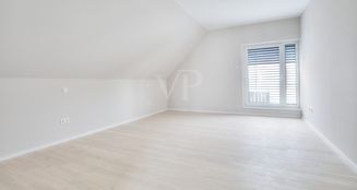von_poll_real_estate_property_25188080_image_22